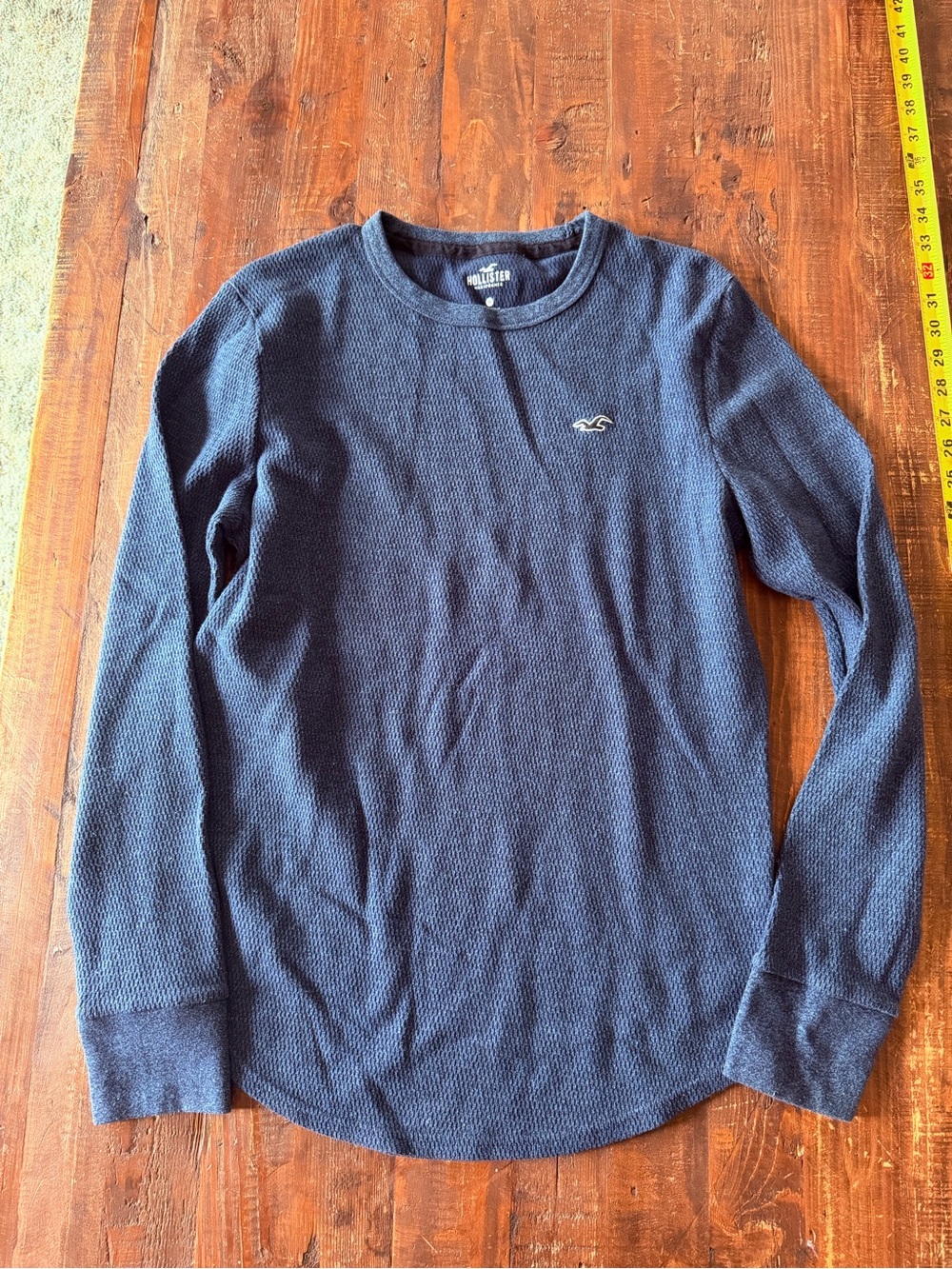 Hollister Men's Long Sleeve Thermal Tee - Navy Blue